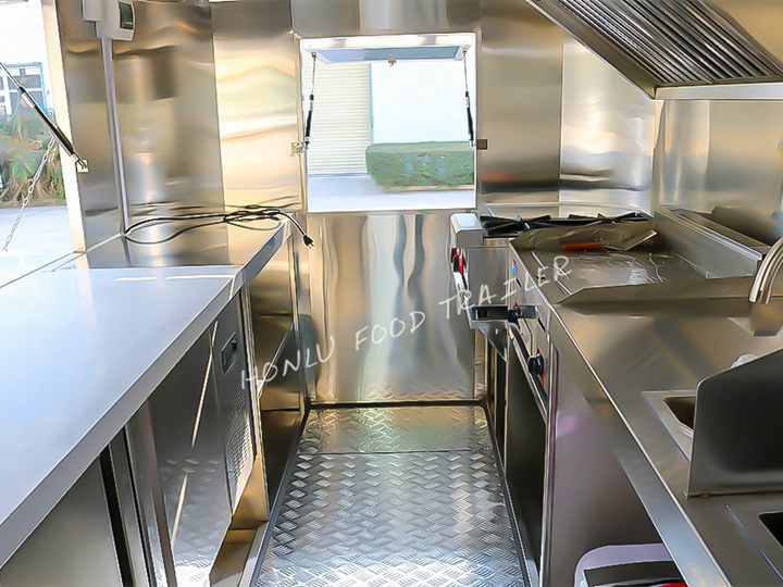 Inner structure-3.5M galvanized food trailer