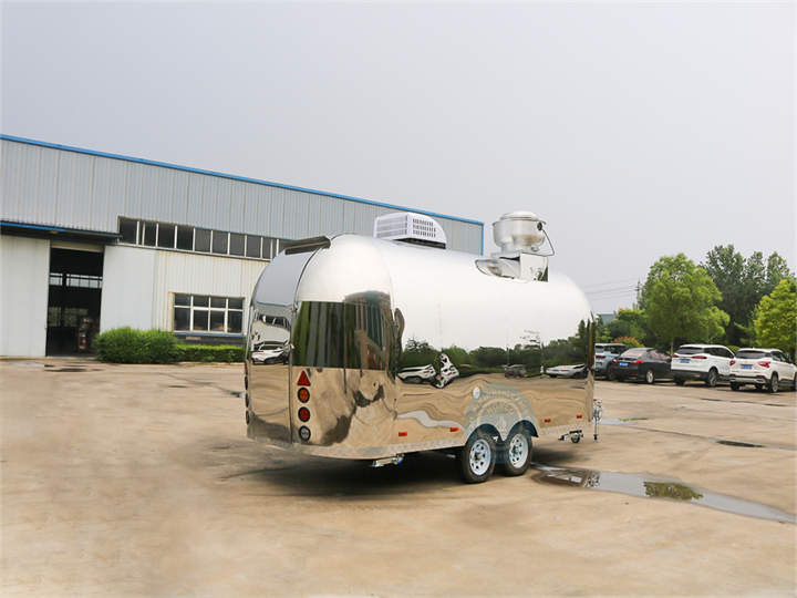 5m stainless steel food trailer back view