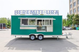 16.4ft Mobile Food Truck for Sale in Slovakia