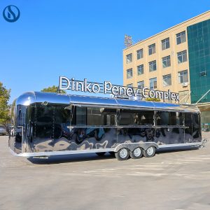 32ft Stainless steel Mobile Food Trailer Iceland
