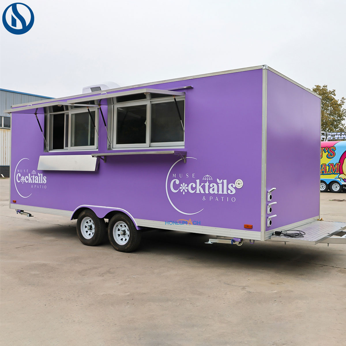 Ukraine Custom18ft Food Trailer for Sale – CE Certified Mobile Catering Trailer - Image 4