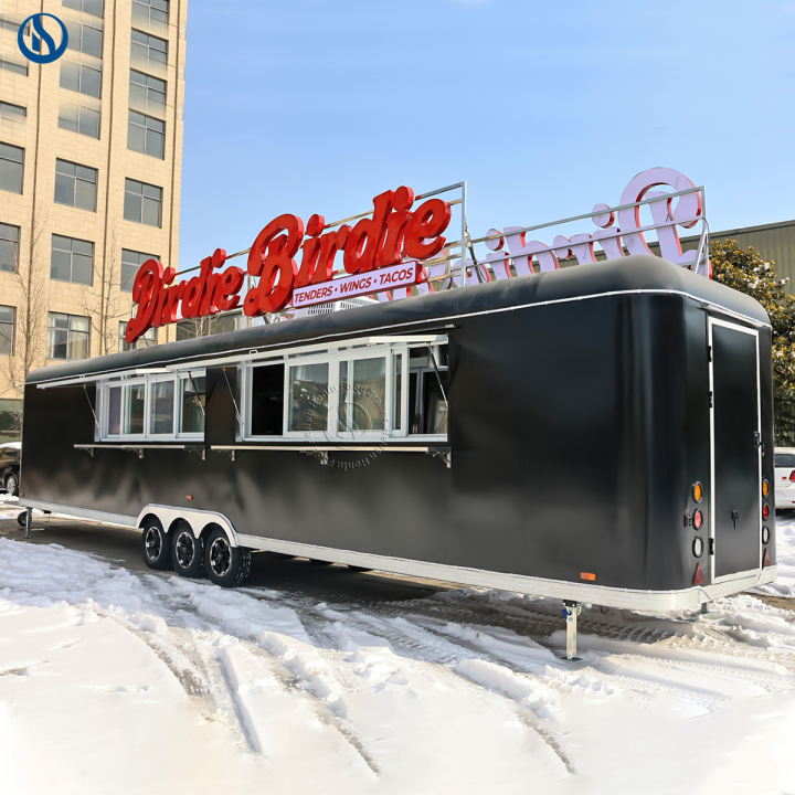 36ft Mobile Food Truck for Sale in Canada - immagine 3