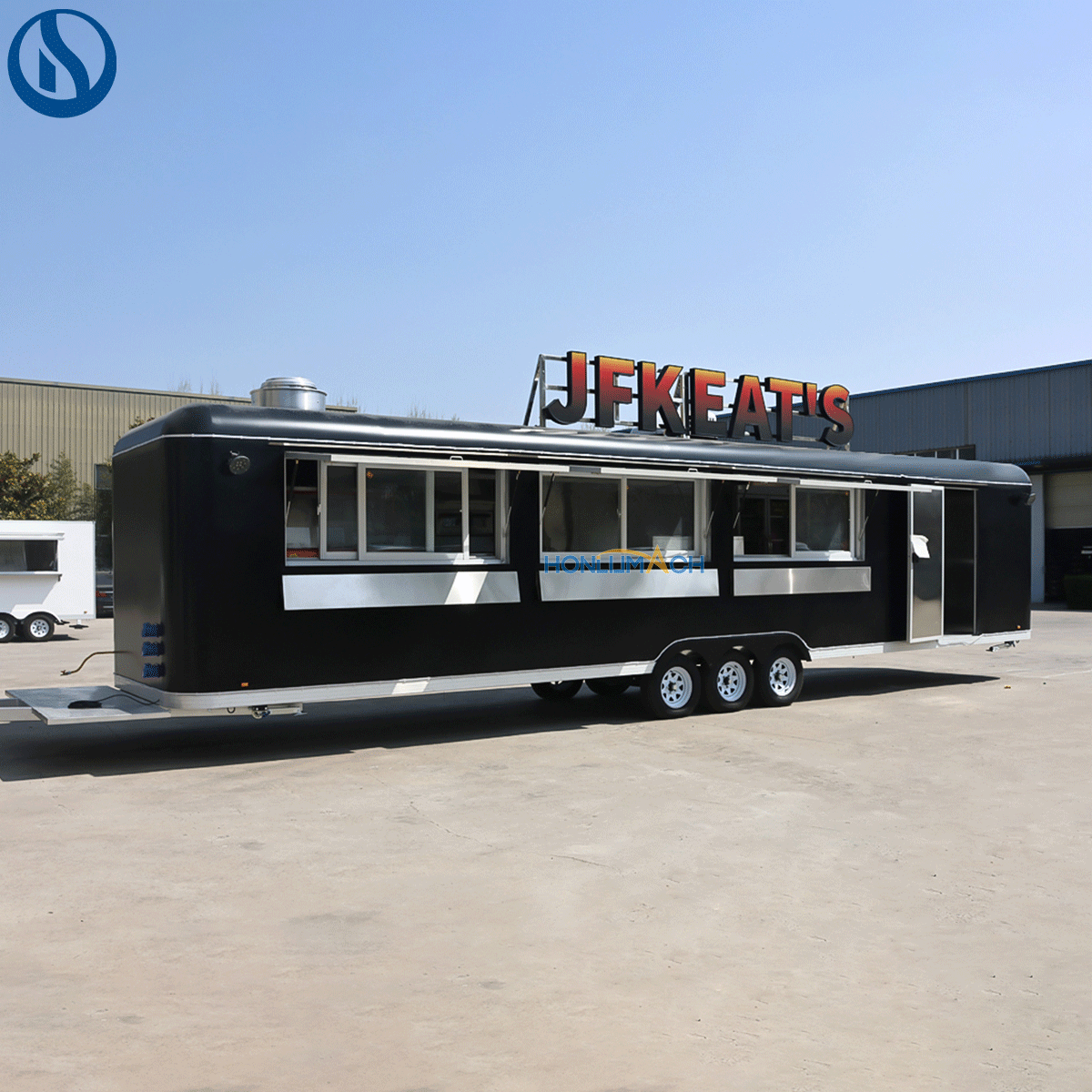 36ft Custom Mobile Food Truck & Food Trailer for Sale in the USA - Image 4