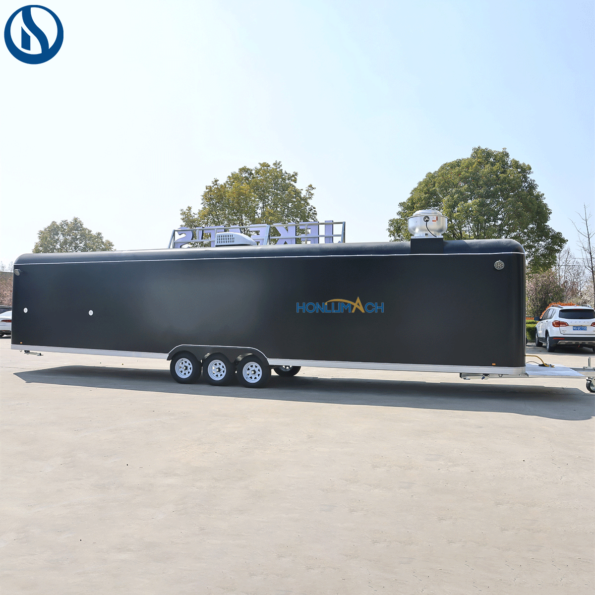 36ft Custom Mobile Food Truck & Food Trailer for Sale in the USA - Image 10