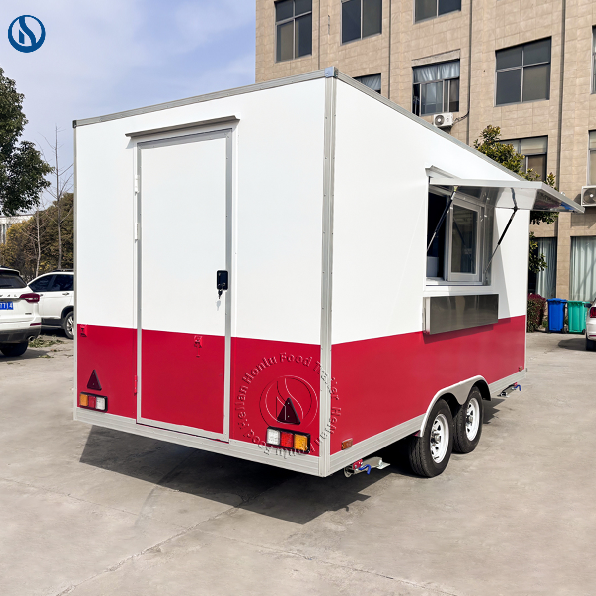 Custom 13FT Mobile Food Truck for Moldova & European Street Food Business - Image 10