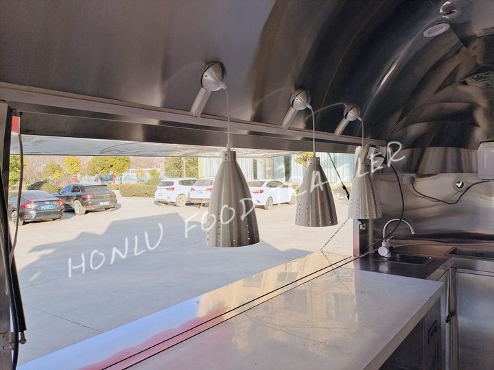 Stainless steel food trailer - Ambient light